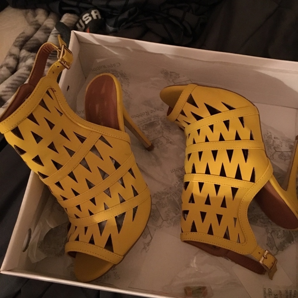 Mustard high heels
